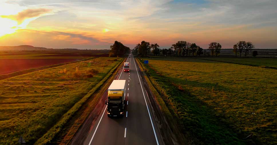 Transporte De Medicamento na estrada rodoviária